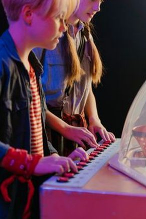 tải game 8Day web